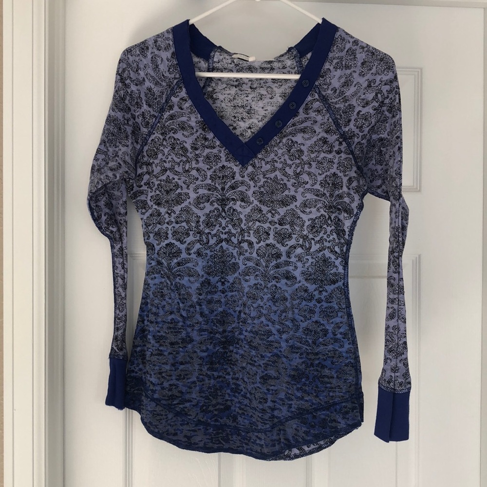 Long sleeve shirt